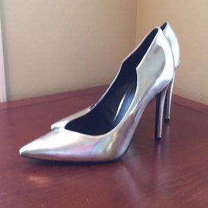 Kendall & Kylie Silver Stilettos